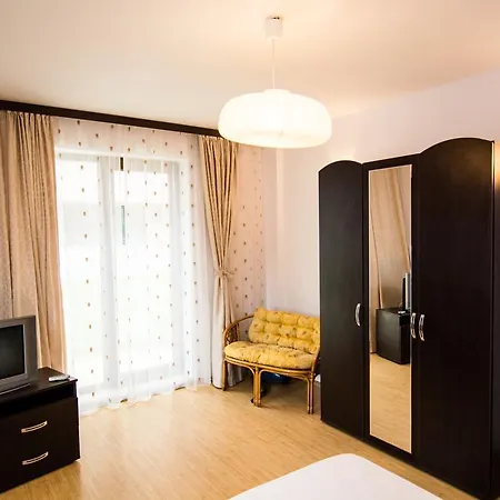 White Apartament Mamaia